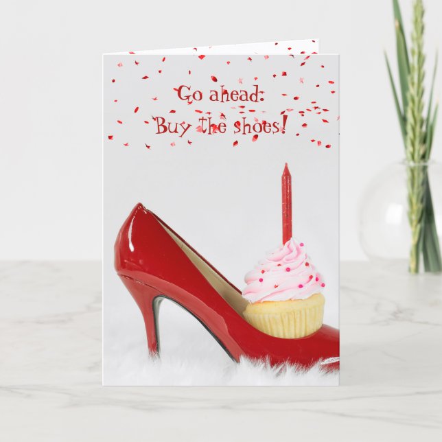 Tarjeta Cupcake de cumpleaños en un zapato rojo (Anverso)