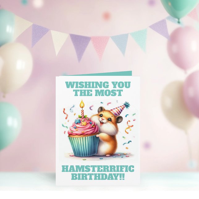 Tarjeta Cupcake para almendras de barro de barro de martil (Cute Hamster Lifting Cupcake Hamsterrific Birthday Cupcake Birthday Card Cover Photo)