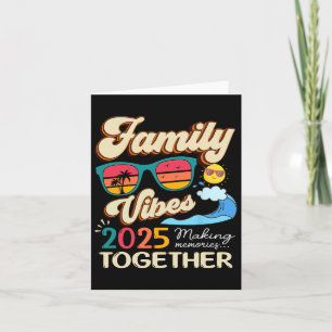 Tarjeta Curiosa Reunión de Vibes Familiares 2025 Haciéndom