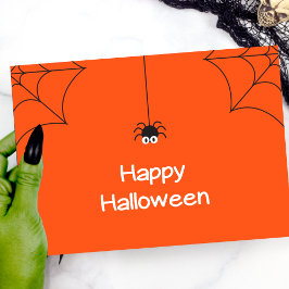 Tarjeta Cuta Feliz Halloween colgando araña con web