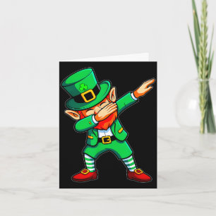 Tarjeta Dabbing duende feliz día de San Patricio niños