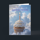 Tarjeta Daughter Birenday Cupcake Nubes<br><div class="desc">En recuerdo de una querida hija en su cumpleaños. La imagen es de un quequito en las nubes y las amables palabras para alguien que perdió a su hija en su cumpleaños. Las palabras se quedan cortas en un momento como este,  pero podemos intentarlo.</div>