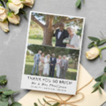 Tarjeta De Agradecimiento 2 Fuente De Limpieza De Fotografías Más Tarde En B<br><div class="desc">Tarjeta de agradecimiento de boda mayor de doble lado con una cara impresa con un collage limpio de dos de sus fotos bodas sobre sus nombres, fecha boda y ubicación con un diseño moderno y limpio. El otro lado tiene una tarjeta de agradecimiento alineada donde se puede escribir un agradecimiento...</div>