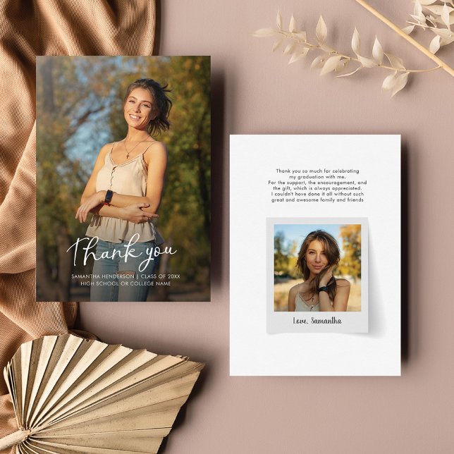 Tarjeta de agradecimiento a graduados de fotografí (Subido por el creador)