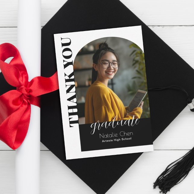 Tarjeta de agradecimiento a los graduados de fotos (Subido por el creador)