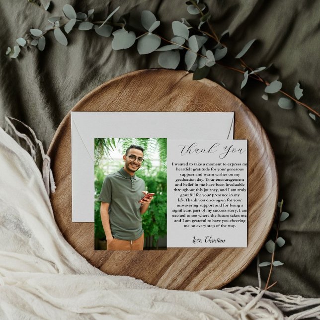 Tarjeta de agradecimiento a los graduados modernos (Subido por el creador)