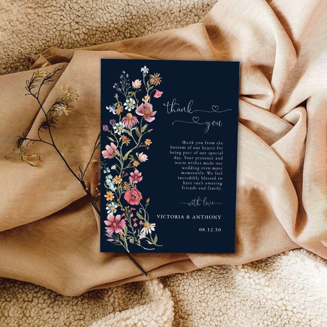 Tarjeta de agradecimiento a Navy Blue Wildflower (Subido por el creador)