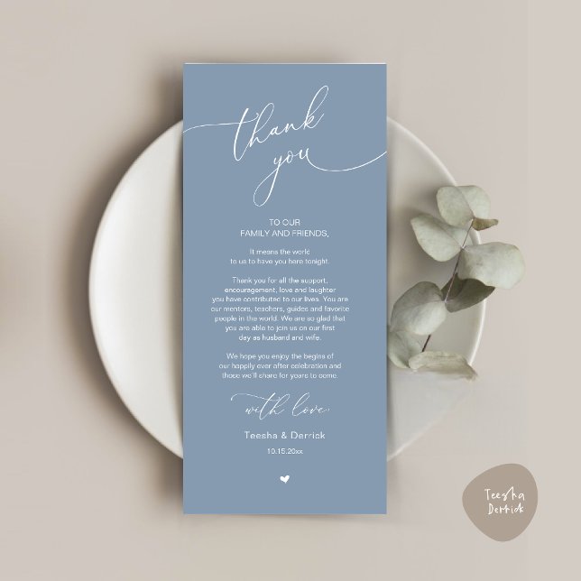 Tarjeta de agradecimiento a Romantic Boda Place (Modern Romantic Wedding Dinner Place Setting Thank You Card, Plate Decor, in Dusty Blue)