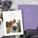 Tarjeta de agradecimiento al Boda de Monograma Lav<br><div class="desc">Expresar su gratitud con nuestras tarjetas de agradecimiento a los Bodas del Monograma de Lavender, que incluyen una foto de personalizable de la feliz pareja. Estas tarjetas muestran el diseño atemporal con un monograma de lavanda, iniciales y delicadas flores silvestres sobre un fondo blanco prístino. Perfecto para parejas que buscan...</div>