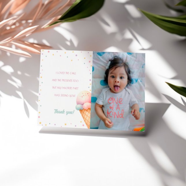 Tarjeta De Agradecimiento Aquí está el cumpleaños del Crema de Hielo Scoop (Subido por el creador)