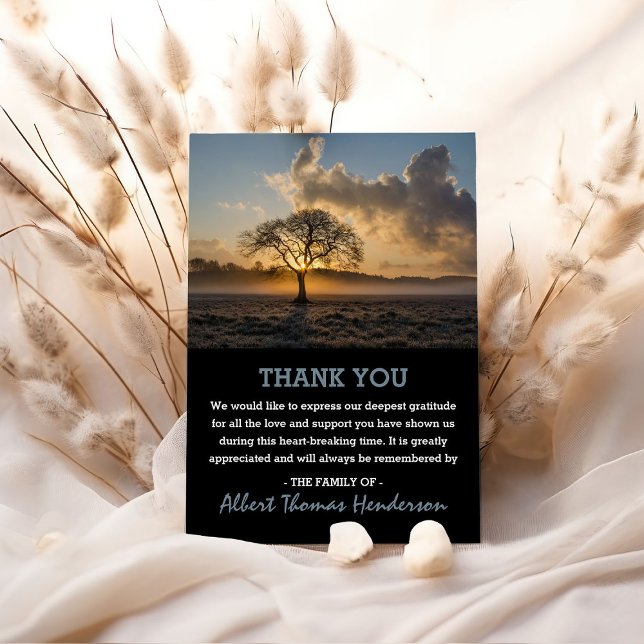 Tarjeta De Agradecimiento Árbol solitario gracias | Foto funeraria (Subido por el creador)