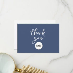 Tarjeta de agradecimiento azul denim con logotipo