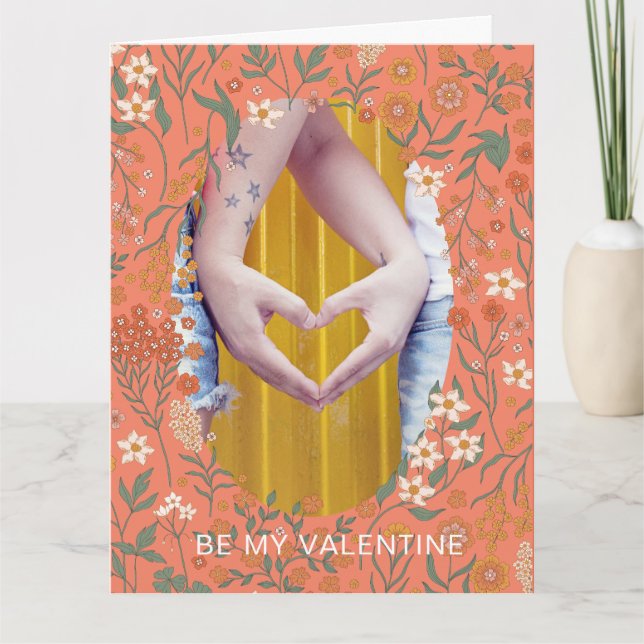 Tarjeta De Agradecimiento BE MY VALENTINE Photo in Oval Flower Wreath Card (Anverso)