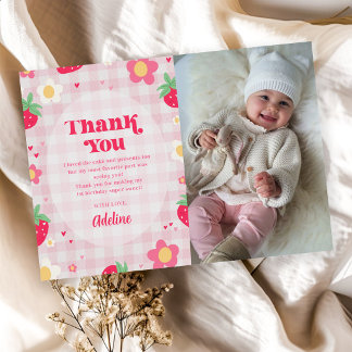 Tarjeta De Agradecimiento Berry First Cute 1st Birthday Strawberry Photo