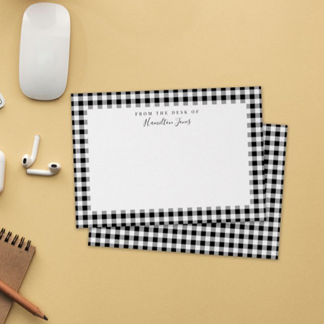 Tarjeta De Agradecimiento Black Gingham Check desde la mesa de (black and white gingham check personal stationery note cards with name and "from the desk of")