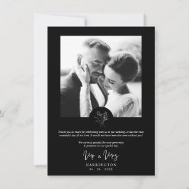 Tarjeta De Agradecimiento Black Photo Typography MR & MRS Wedding Bouquet 