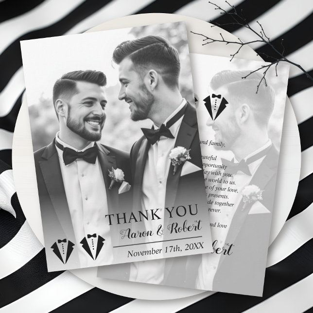 Tarjeta De Agradecimiento Black tuxedo two grooms gay wedding photo (Subido por el creador)