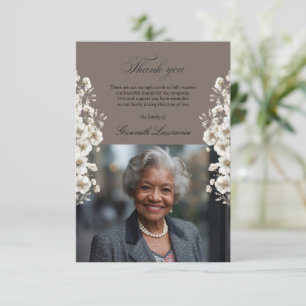 Tarjeta De Agradecimiento Blancas Cosmos Elegantes Hojas Doradas Funeral