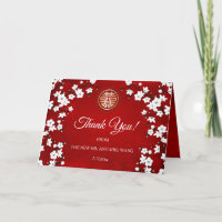 Boda chino rojo con flores de cerezo blanco gracia