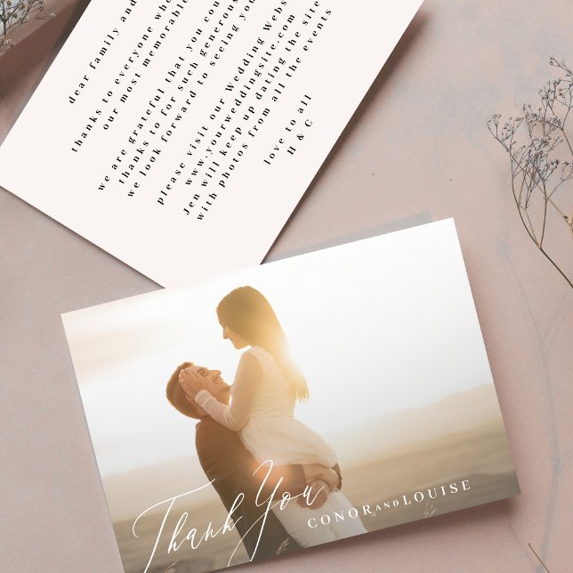 Tarjeta De Agradecimiento Boda de caligrafía clásica en blanco y negro (Subido por el creador)