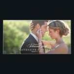 Tarjeta De Agradecimiento Boda de Elegancia Pura Gracias - Blanco<br><div class="desc">Comparte tus fotos de boda mientras envías tu nota de agradecimiento con estas modernas y elegantes tarjetas de fotos que tus amigos y familia seguramente adorarán. También disponible en otros colores. También puede cambiar el color haciendo clic en el botón "Personalizar" >> "Editar" >> "Color de fondo" y, a continuación,...</div>