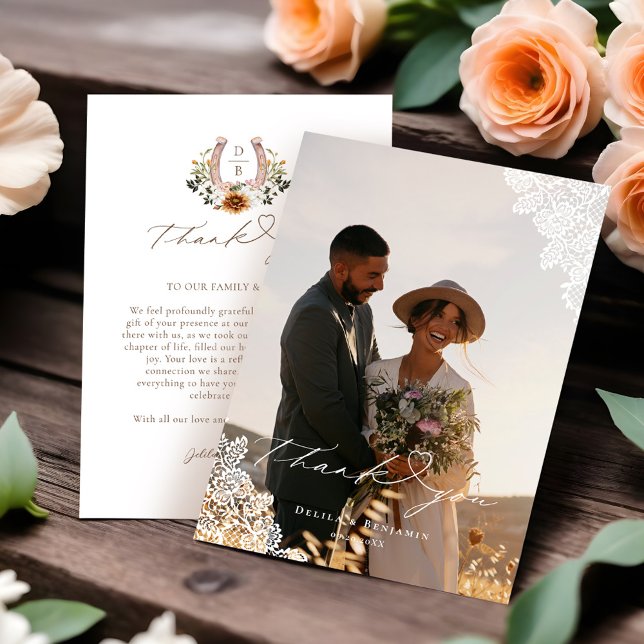 Tarjeta De Agradecimiento Boda de escritura herradura hispana occidental (Western Lace Horseshoe Heart Script Wedding Photo Thank You Card)