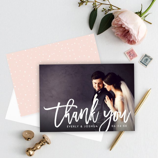 Tarjeta De Agradecimiento Boda de escritura pinchada moderna. Gracias (Subido por el creador)