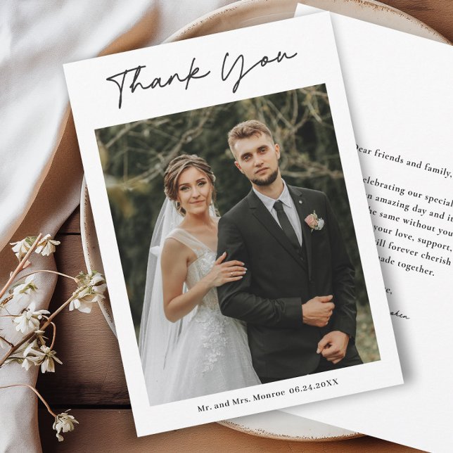Tarjeta De Agradecimiento Boda de foto de guion manuscrito simple (Simple handwritten wedding photo thank you cards.)