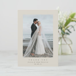Tarjeta De Agradecimiento Boda de fotografía simple ultra mínimo Beige