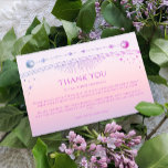 Tarjeta De Agradecimiento Boda de fotos de Estrella Moon Rosa Estrella de So<br><div class="desc">Mystical Sunset Pink Star Moon Stars Celestial Space Photo Boda de gracias a las tarjetas presenta un sol rosa y morado, luna y estrellas enmarcadas en un fondo pastel de puesta de sol en la playa. Personalice editando el texto en los cuadros de texto proporcionados y agregando su foto favorita...</div>