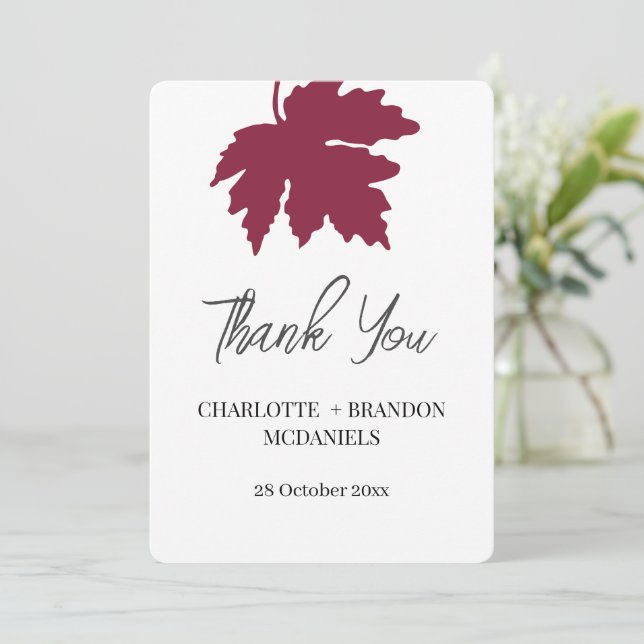 Tarjeta De Agradecimiento Boda de Otoño de Borgoña Hoja de Arce Agradecimien (Anverso de pie)