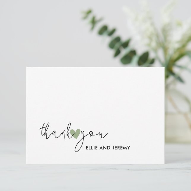 Tarjeta De Agradecimiento Boda del corazón verde sabio con caligrafía modern (Anverso de pie)