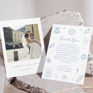 Tarjeta De Agradecimiento Boda Dusty Blue Coastal Beach con mano