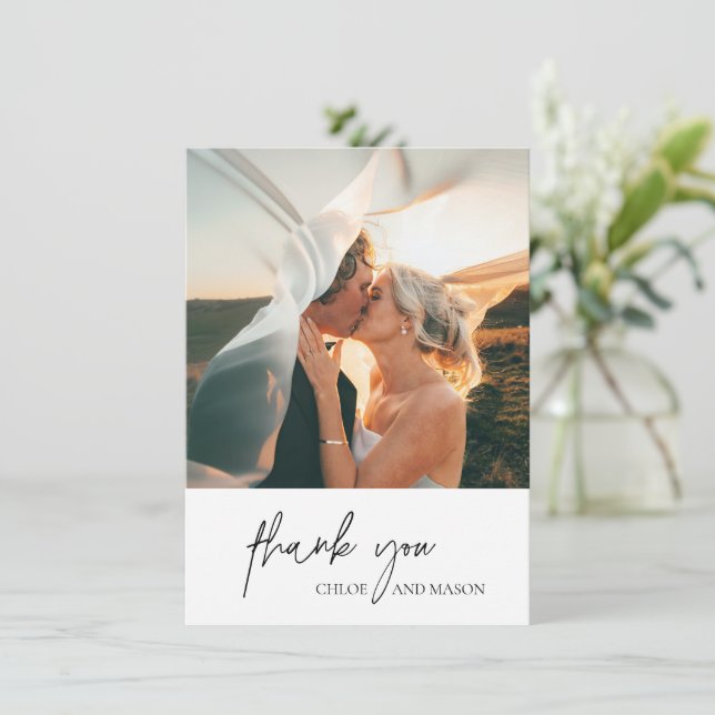 Tarjeta De Agradecimiento Boda elegante clásica de fotos en blanco y negro (Anverso de pie)