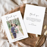 Tarjeta De Agradecimiento Boda Gracias Foto Minimalista<br><div class="desc">Boda romántico Gracias Cartas que tienen una foto en la parte delantera y trasera. Las tarjetas de agradecimiento contienen una moderna tipografía de escritura cursiva con letras a mano que son elegantes,  simples y modernas para usar después de la minimalista celebración del día de la boda.</div>