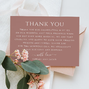 Tarjeta De Agradecimiento Boda minimalista de tipografía en color malva/rosa