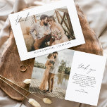 Tarjeta De Agradecimiento Boda minimalista Gracias Foto Simple<br><div class="desc">Aumente su gratitud con nuestras elegantes tarjetas de agradecimiento que incluyen escritura moderna y su foto boda favorita. Estas tarjetas ofrecen un diseño elegante y minimalista que complementa perfectamente cualquier estética boda. Personalízalos con un mensaje sincero de agradecimiento para expresar tu agradecimiento a amigos y familiares por su amor y...</div>