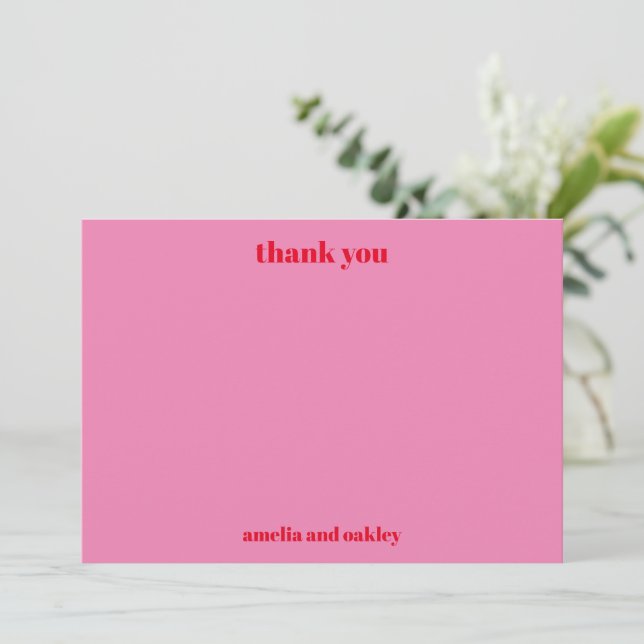 Tarjeta De Agradecimiento Boda Rojo Rosa Negrita y Moderno Personalizado (Anverso de pie)