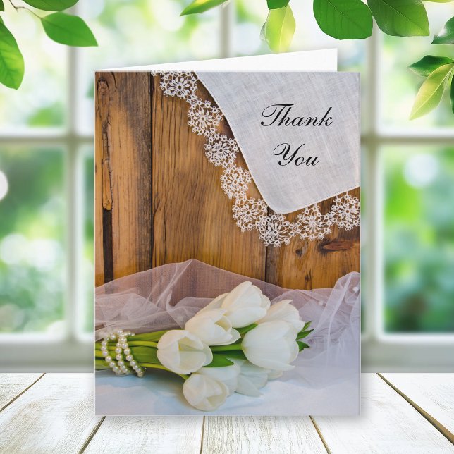 Tarjeta De Agradecimiento Boda rústico de granero de tulipanes blancos graci (Subido por el creador)