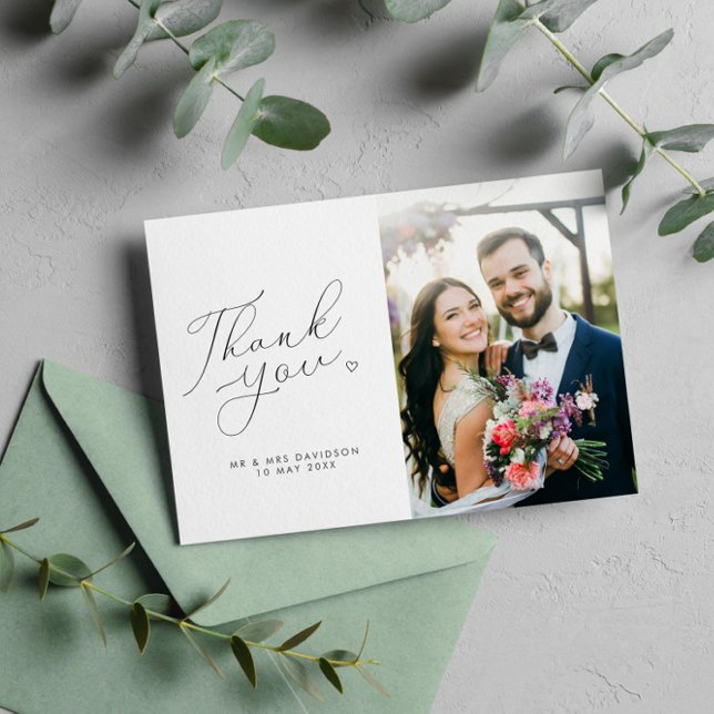 Tarjeta De Agradecimiento boda simple en blanco y negro (Subido por el creador)