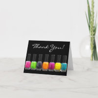 Botellas de esmalte de uñas coloridas, Salón de uñ