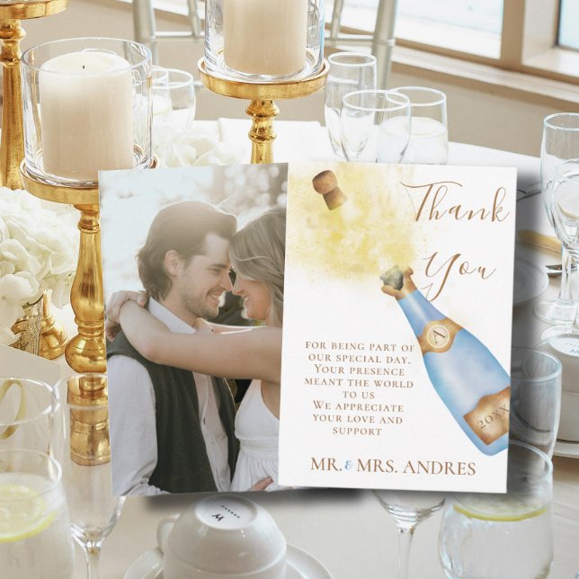 Tarjeta De Agradecimiento Bubbly Champagne adorable Parejas Engagement Photo (Subido por el creador)