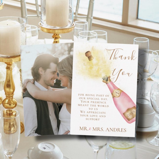 Tarjeta De Agradecimiento Bubbly Champagne adorable Parejas Engagement Photo (Subido por el creador)