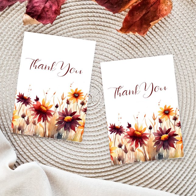 Tarjeta De Agradecimiento Caída en el amor ducha de novia burdeos gracias (Fall in love bridal shower wedding thank you card template burgundy orange yellow dahlias thank you)