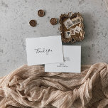 Tarjeta De Agradecimiento Caligrafía Boda blanco y negro<br><div class="desc">Esta tarjeta de agradecimiento de boda blanco y negro caligrafía es perfecta para un boda rústico. El diseño presenta una hermosa caligrafía de fuente negra en un fondo blanco.</div>