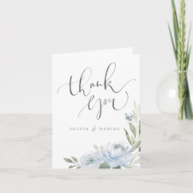 Tarjeta De Agradecimiento Calligrafía floral azul polvorienta de jardín romá (Anverso)