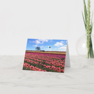 Tarjeta De Agradecimiento Campo de Tulipanes Hermosos con Globo Aerostático,