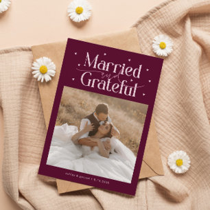 Tarjeta De Agradecimiento Casados y Agradecidos Foto de Boda Cranberry