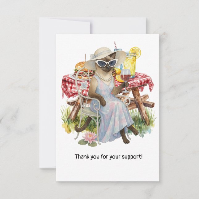 Tarjeta De Agradecimiento Cat is drinking wine with picnic food background (Anverso)