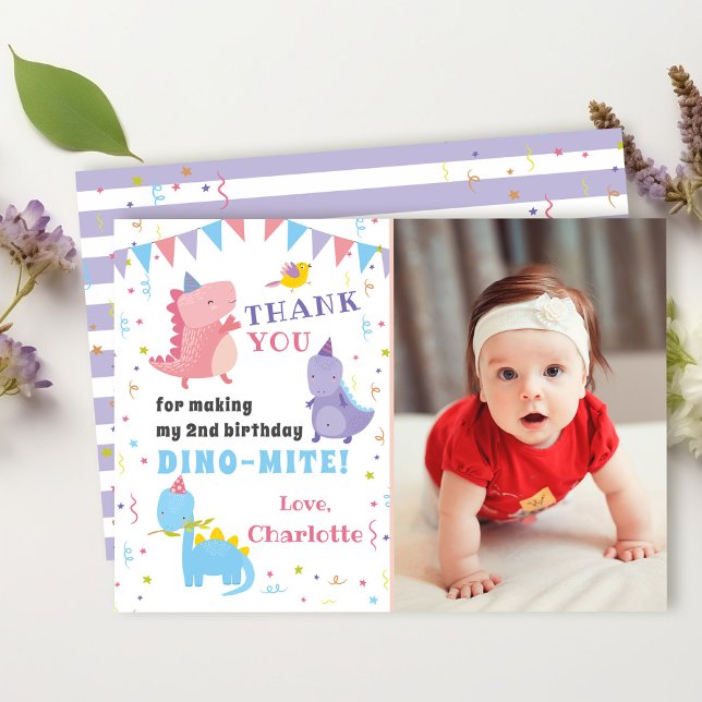 Tarjeta De Agradecimiento Chicas de dinosaurios rosados púrpuros Fiesta Dino (Subido por el creador)